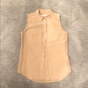 Equipment sleeveless blouse
